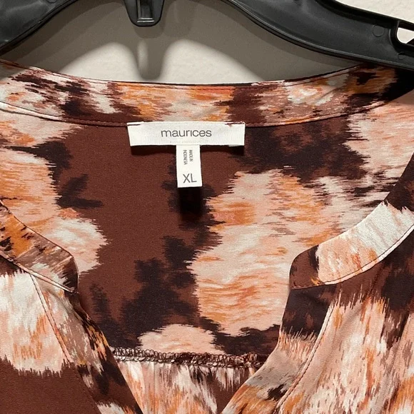 Maurices Brown and Cream Floral Blouse - Picture 2 of 4